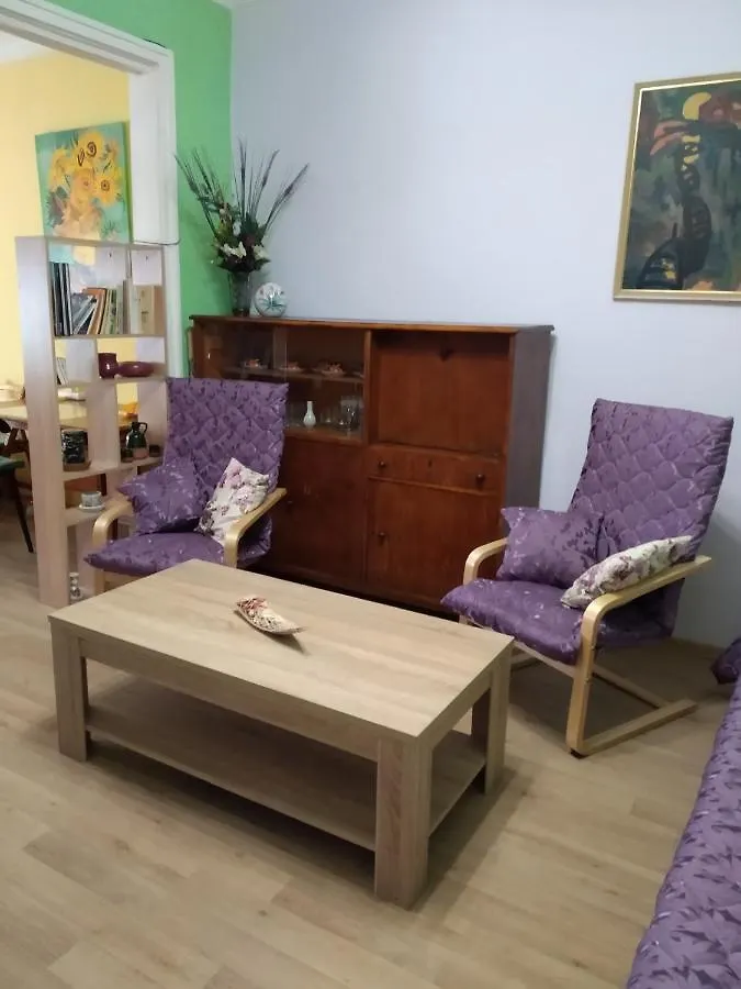 Maria Louisa Apartment Sofia 0*,